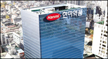한미약품, 올해 R&D 규모·성과 확대 예고…지난해와 대조적