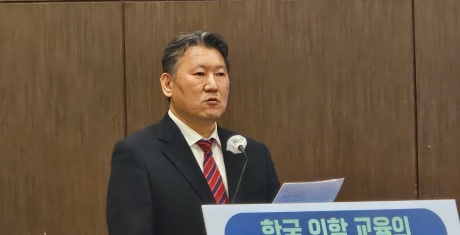 전의교협, 정부에 "의대증원 과학적 근거 법원 제출" 촉구