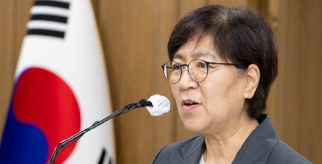 [취임사] 정은경 복지부 장관 "국민과 부처 행복 고민하겠다"