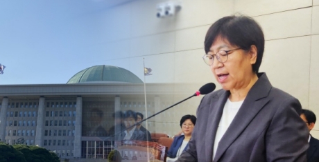 [종합] 정은경, 첫 보건복지委 출석…의정갈등 해결의지 피력
