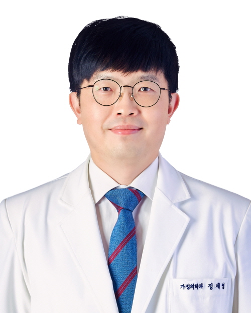 빈번한 관리 요구되는 '배설 케어', 간호간병 부담 영향 상당